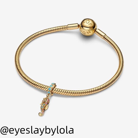 Pandora Seahorse Dangle Charm - Picture 4 of 6